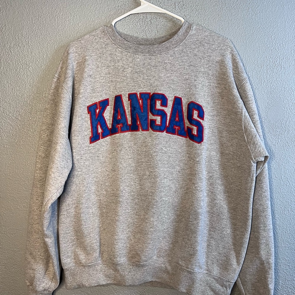 ❤️KU Sweatshirt💙